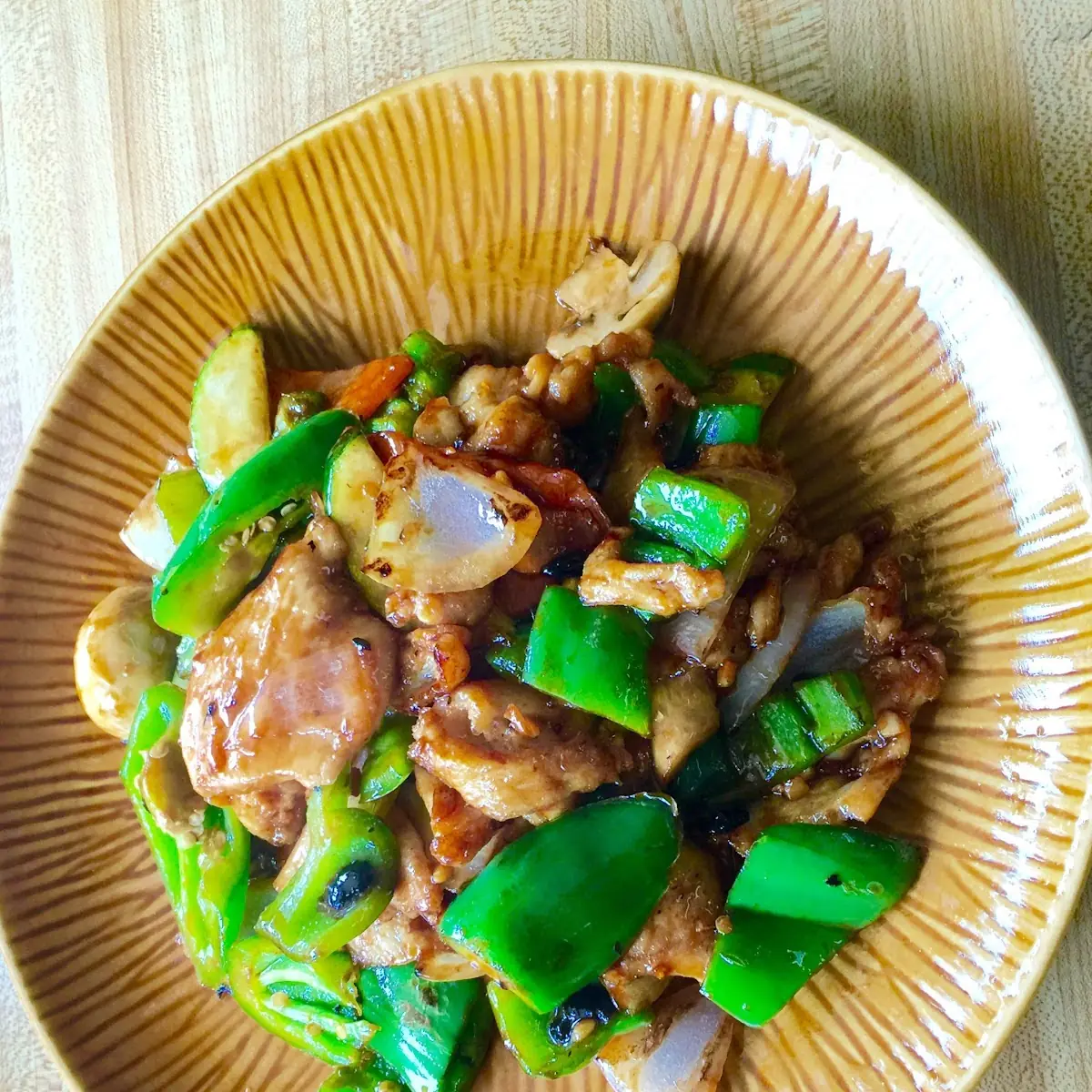 jalapeño chicken 辣子雞